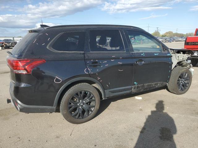 Photo 3 from auction – 2018 MITSUBISHI OUTLANDER with VIN JA4AZ3A3XJZ030019