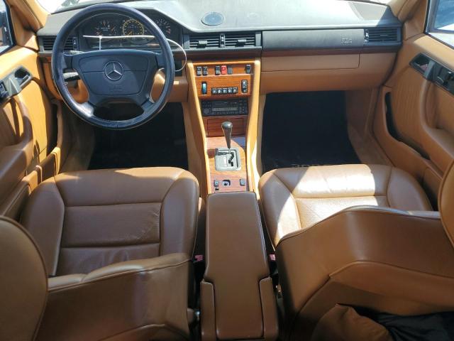 Photo 8 from auction – 1994 MERCEDES-BENZ E 320 with VIN WDBEA32E5RC048522