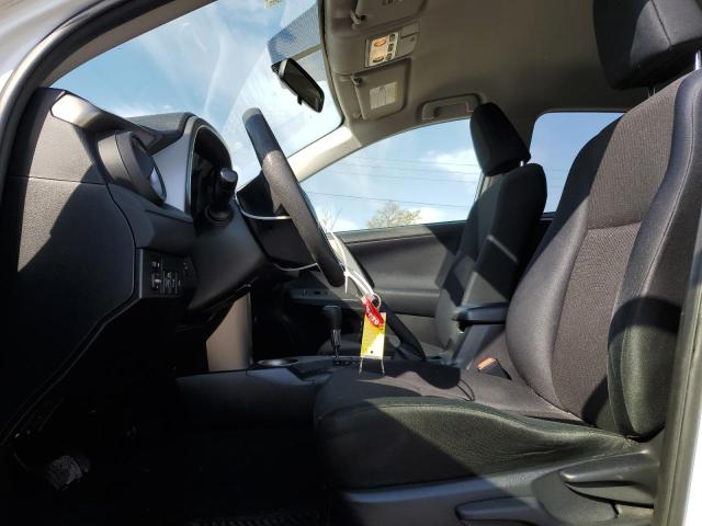 Photo 7 from auction – 2015 TOYOTA RAV4 LE with VIN JTMBFREV3FD132090