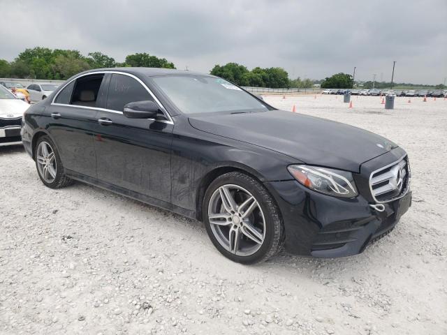 Photo 4 from auction – 2017 MERCEDES-BENZ E 300 with VIN WDDZF4JB7HA033019