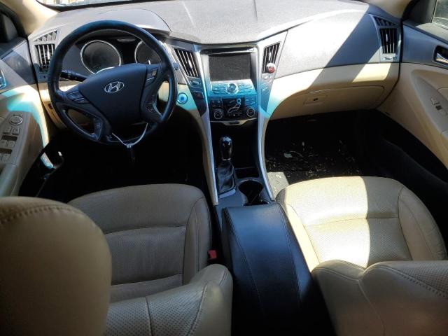 Photo 8 from auction – 2013 HYUNDAI SONATA HYB with VIN KMHEC4A48DA090029