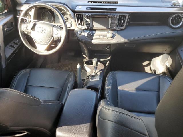 Photo 8 from auction – 2017 TOYOTA RAV4 XLE with VIN JTMRFREV1HJ162885