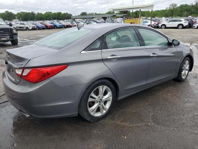 Photo 3 from auction – 2011 HYUNDAI SONATA SE with VIN 5NPEC4AB6BH304072