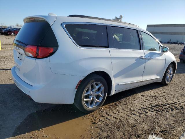 Photo 3 from auction – 2017 CHRYSLER PACIFICA T with VIN 2C4RC1BG0HR810003