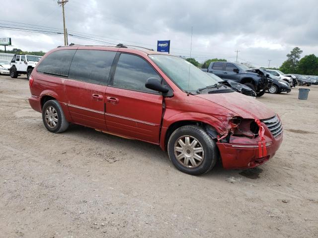 Photo 4 from auction – 2005 CHRYSLER TOWN & COU with VIN 2C8GP64L55R548184