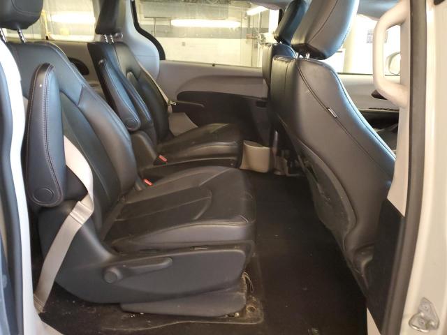Photo 11 from auction – 2017 CHRYSLER PACIFICA E with VIN 2C4RC1L74HR768837