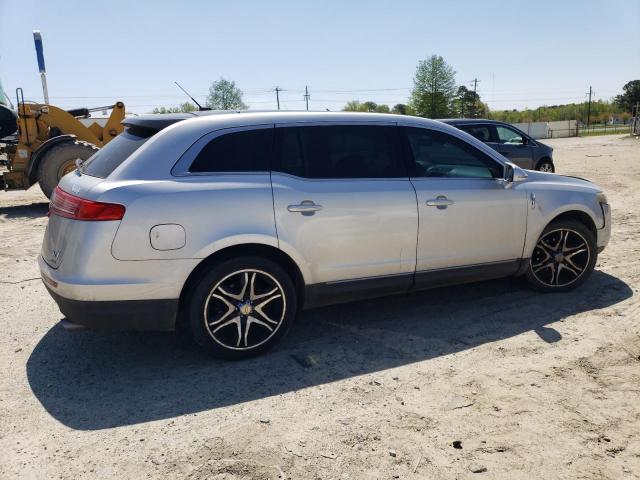 Photo 3 from auction – 2011 LINCOLN MKT with VIN 2LMHJ5AT7BBJ50923