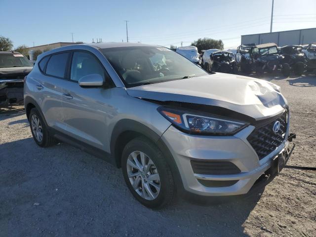Photo 4 from auction – 2020 HYUNDAI TUCSON SE with VIN KM8J2CA48LU117741