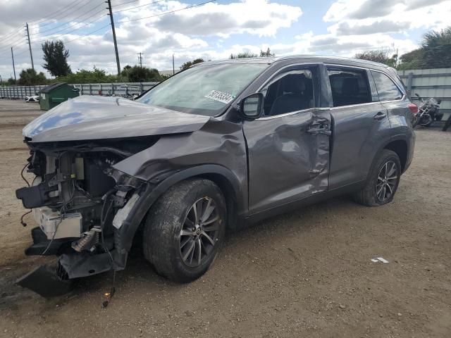 Photo 1 from auction – 2019 TOYOTA HIGHLANDER with VIN 5TDKZRFH4KS551063