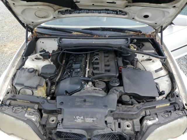 Photo 11 from auction – 2003 BMW 330 I with VIN WBAEV53433KM25981