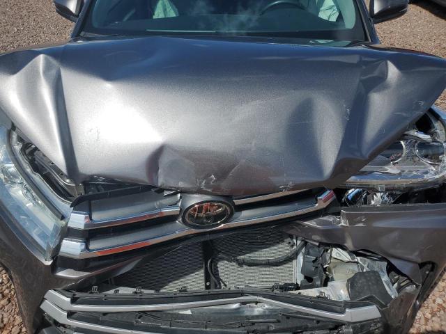 Photo 11 from auction – 2019 TOYOTA HIGHLANDER with VIN 5TDKZRFH3KS573846