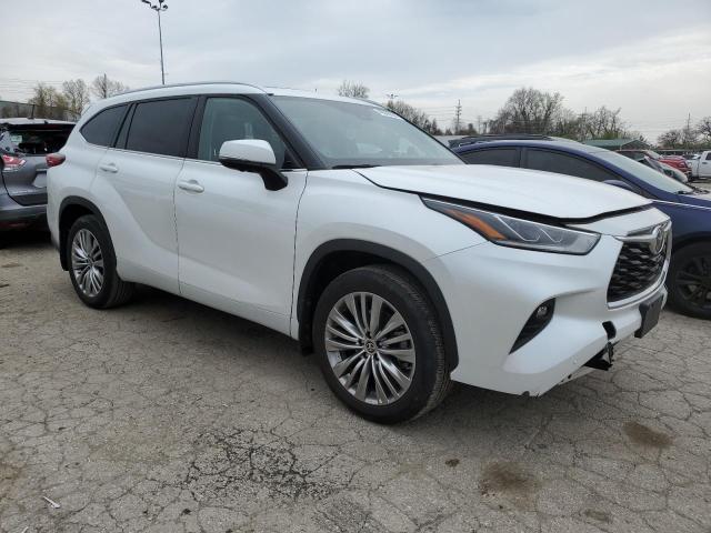 Photo 4 from auction – 2023 TOYOTA HIGHLANDER with VIN 5TDKDRAH5PS508610