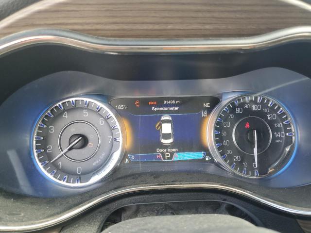 Photo 9 from auction – 2016 CHRYSLER 200 C with VIN 1C3CCCCGXGN179633