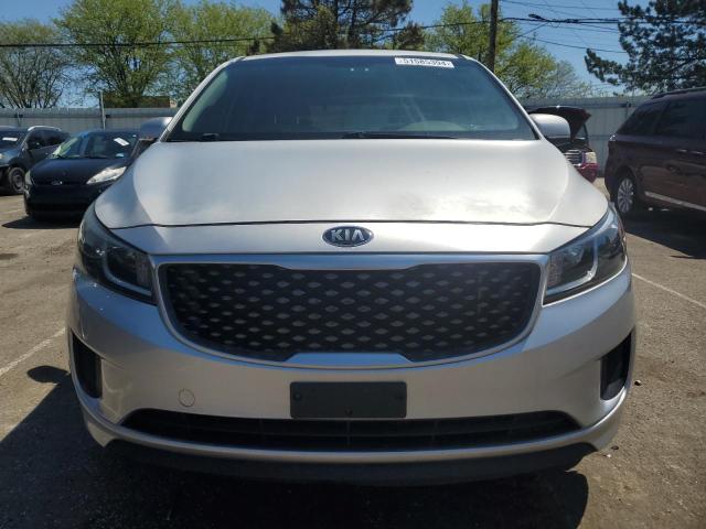 Photo 5 from auction – 2015 KIA SEDONA with VIN KNDMA5C1XF6015904
