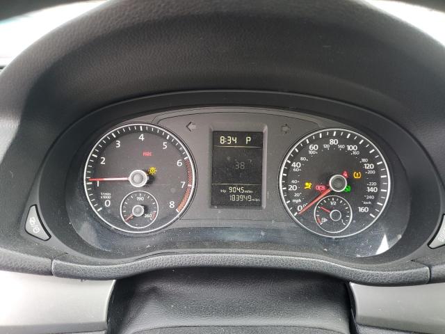 Photo 9 from auction – 2013 VOLKSWAGEN PASSAT S with VIN 1VWAP7A39DC035347
