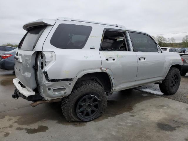 Photo 3 from auction – 2017 TOYOTA 4RUNNER SR with VIN JTEBU5JR3H5429070
