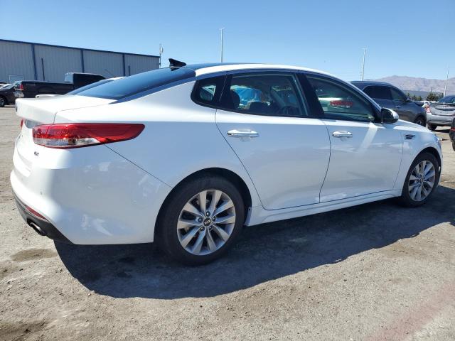 Photo 3 from auction – 2017 KIA OPTIMA EX with VIN 5XXGU4L30HG150930