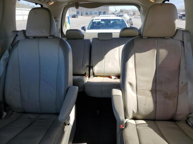 Photo 10 from auction – 2014 TOYOTA SIENNA XLE with VIN 5TDDK3DCXES080347