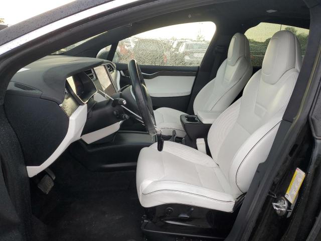 Photo 7 from auction – 2016 TESLA MODEL X with VIN 5YJXCBE21GF014173