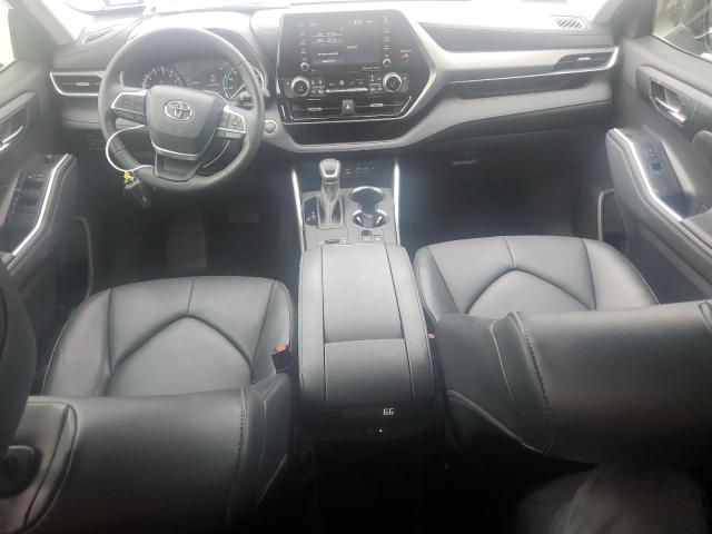 Photo 8 from auction – 2022 TOYOTA HIGHLANDER with VIN 5TDGZRAH2NS116642