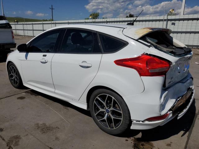Photo 2 from auction – 2015 FORD FOCUS SE with VIN 1FADP3K21FL277752