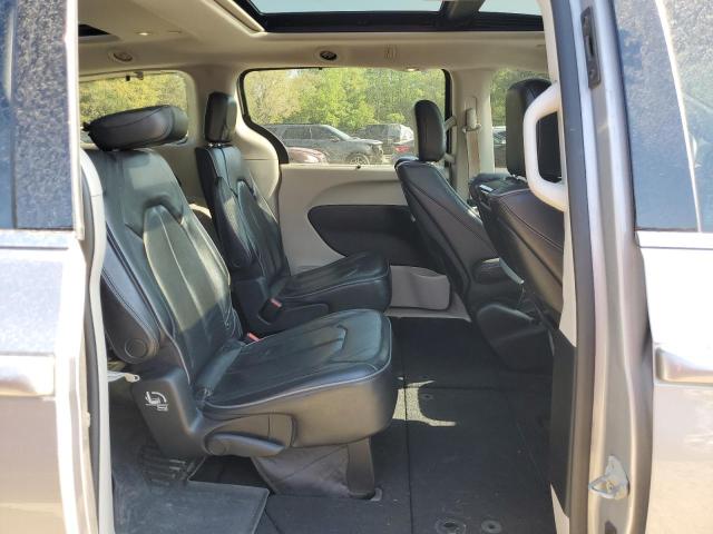 Photo 11 from auction – 2018 CHRYSLER PACIFICA L with VIN 2C4RC1GG4JR233166