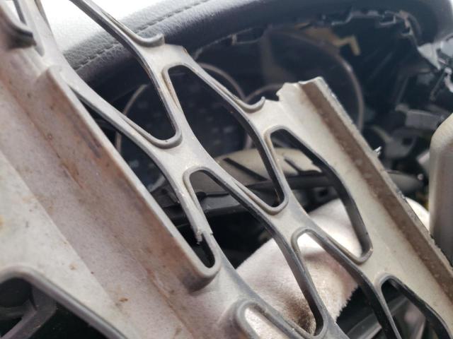 Photo 9 from auction – 2015 TOYOTA COROLLA L with VIN 5YFBURHE1FP278048
