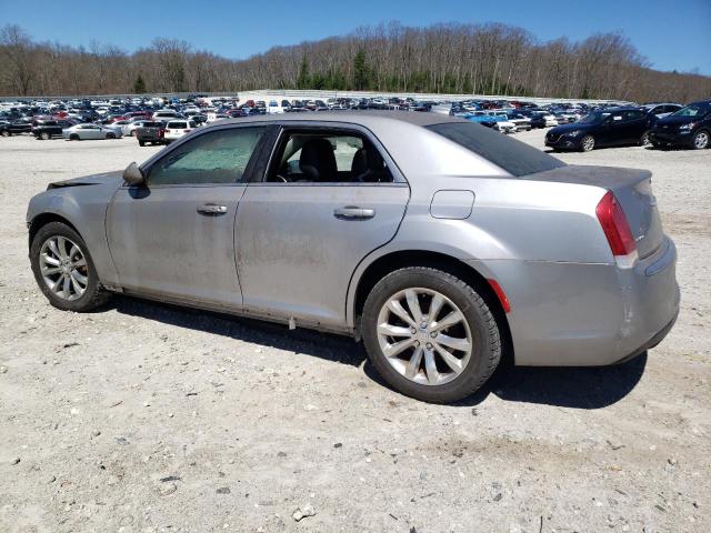 Photo 2 from auction – 2017 CHRYSLER 300 LIMITE with VIN 2C3CCARG7HH622231