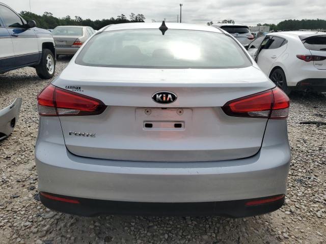 Photo 6 from auction – 2017 KIA FORTE LX with VIN 3KPFL4A75HE002978