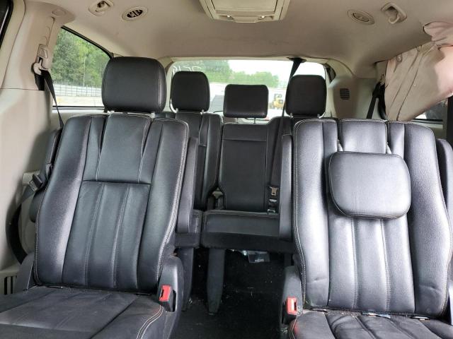 Photo 10 from auction – 2014 CHRYSLER TOWN & COU with VIN 2C4RC1BG7ER157519