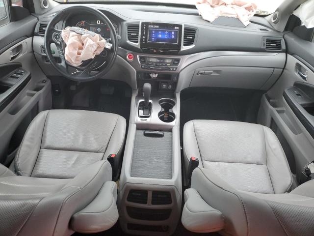 Photo 8 from auction – 2019 HONDA RIDGELINE with VIN 5FPYK2F6XKB003391