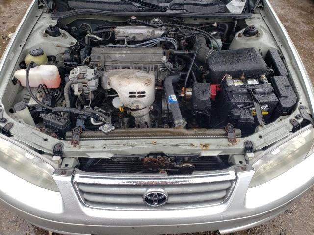 Photo 11 from auction – 2000 TOYOTA CAMRY CE with VIN JT2BG22K3Y0511012