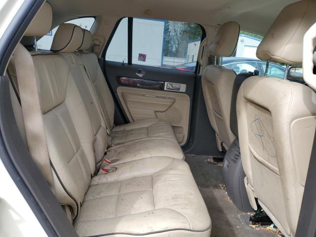 Photo 11 from auction – 2008 LINCOLN MKX with VIN 2LMDU88C18BJ30575