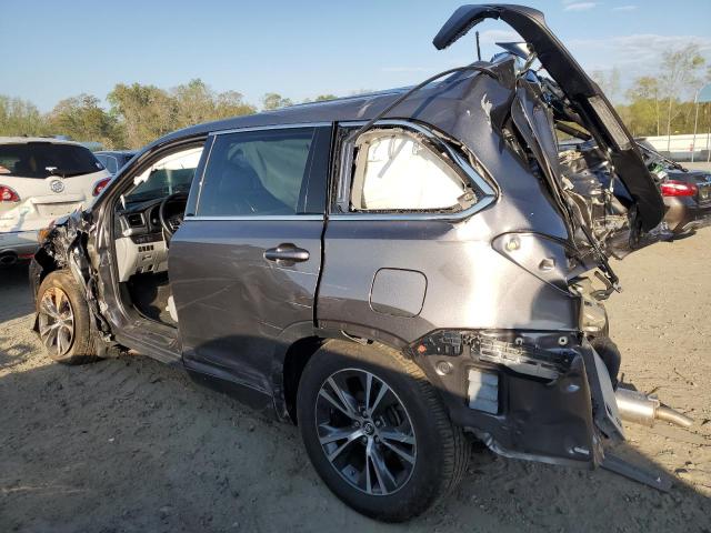 Photo 2 from auction – 2018 TOYOTA HIGHLANDER with VIN 5TDZZRFH7JS258819