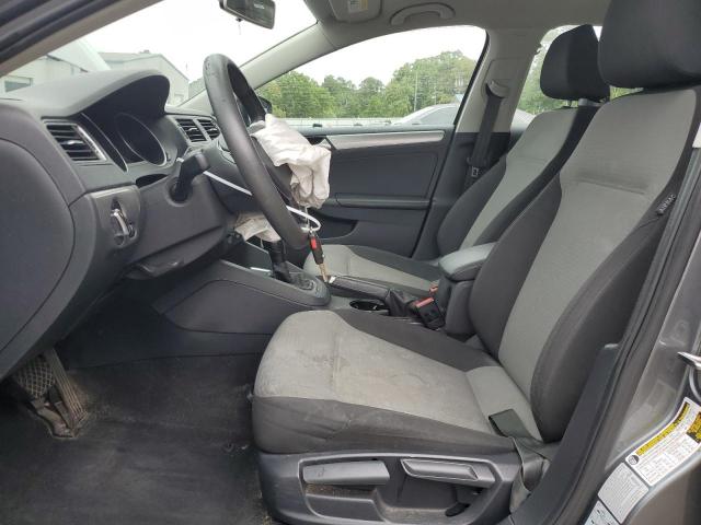 Photo 7 from auction – 2017 VOLKSWAGEN JETTA S with VIN 3VW2B7AJ5HM248592