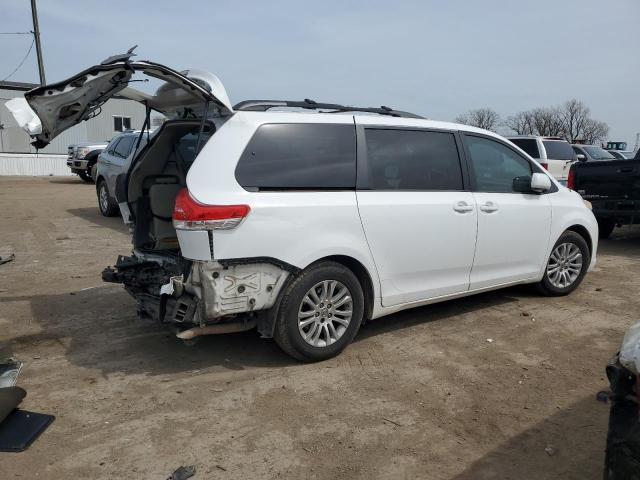Photo 3 from auction – 2012 TOYOTA SIENNA XLE with VIN 5TDYK3DC5CS256770