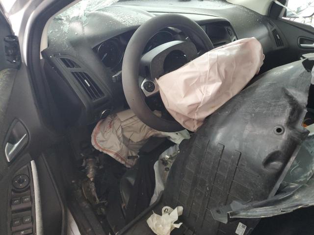 Photo 8 from auction – 2014 FORD FOCUS SE with VIN 1FADP3K25EL315899