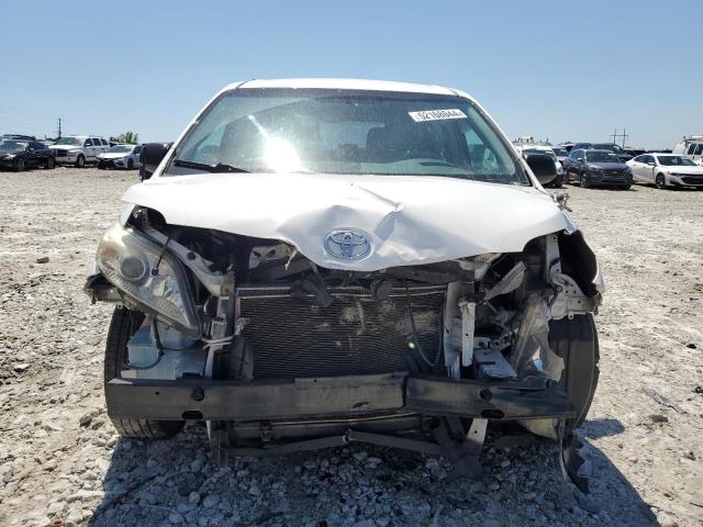 Фото 5 с аукциона – 2012 TOYOTA SIENNA с VIN 5TDZK3DC2CS241504