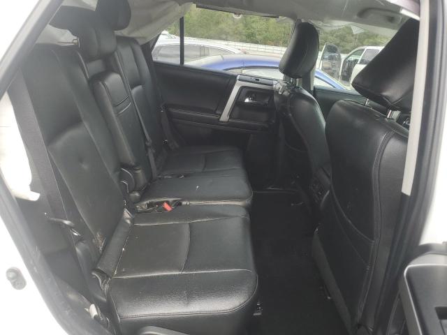 Photo 11 from auction – 2016 TOYOTA 4RUNNER SR with VIN JTEZU5JR2G5121465