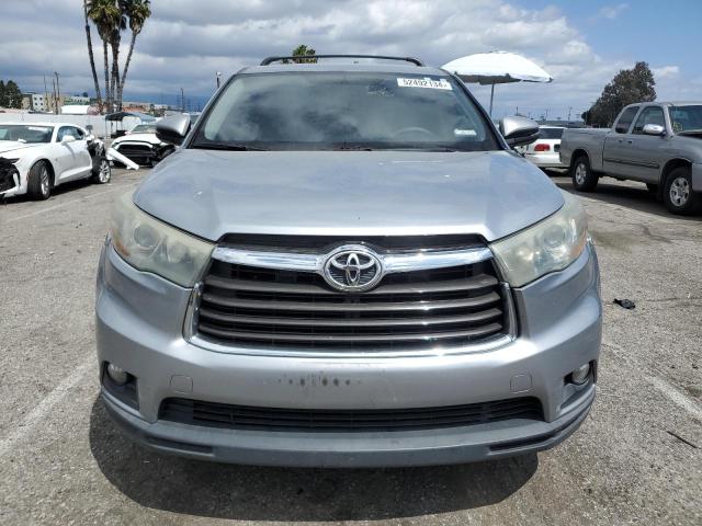 Photo 5 from auction – 2015 TOYOTA HIGHLANDER with VIN 5TDZKRFHXFS046668