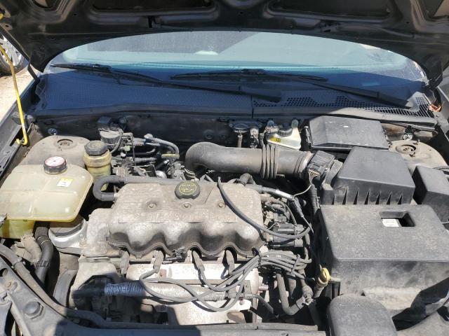 Photo 11 from auction – 2001 FORD FOCUS LX with VIN 1FAHP33P11W348290