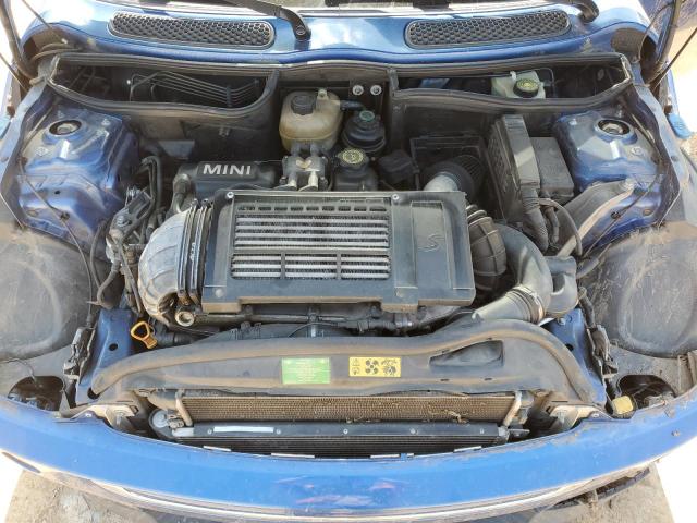 Photo 11 from auction – 2006 MINI COOPER S with VIN WMWRE33596TL22514