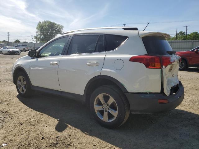 Photo 2 from auction – 2015 TOYOTA RAV4 XLE with VIN JTMRFREV6FD165549