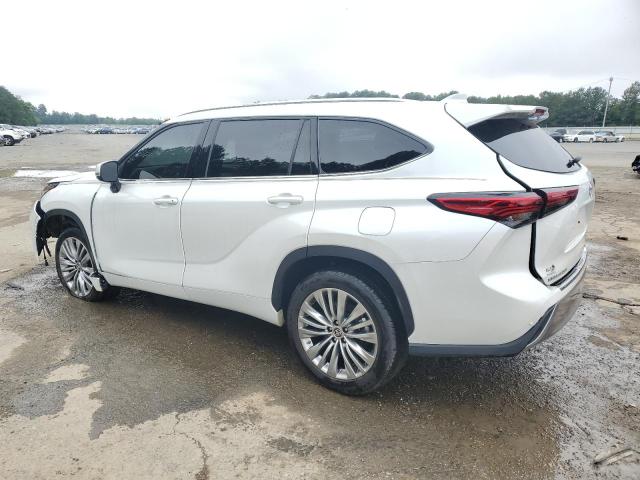 Photo 2 from auction – 2022 TOYOTA HIGHLANDER with VIN 5TDFZRAH4NS130635