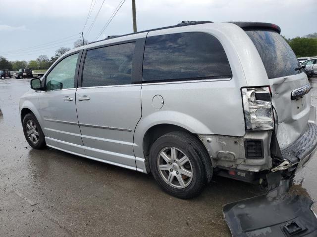 Photo 2 from auction – 2010 CHRYSLER TOWN & COU with VIN 2A4RR8D17AR400069