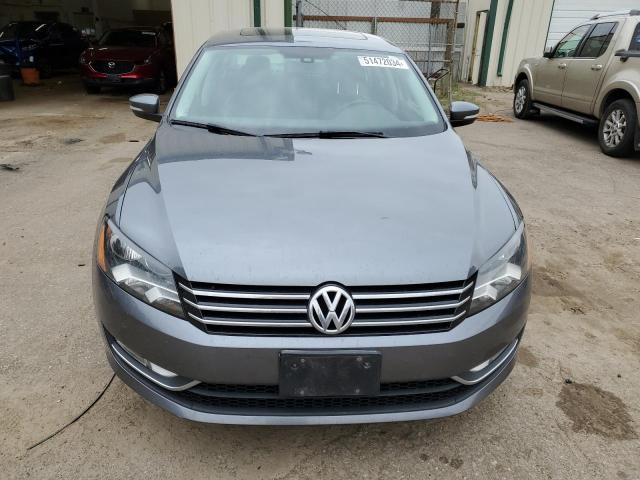 Photo 5 from auction – 2015 VOLKSWAGEN PASSAT SE with VIN 1VWBS7A38FC122601