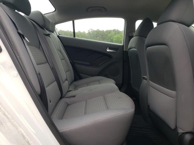 Photo 10 from auction – 2017 KIA FORTE LX with VIN 3KPFL4A74HE054831