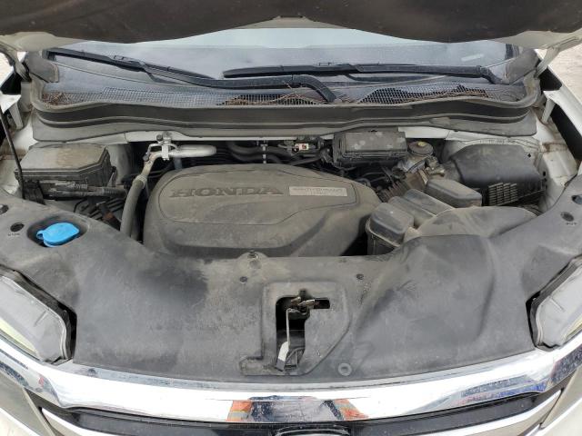 Photo 12 from auction – 2017 HONDA PILOT TOUR with VIN 5FNYF5H96HB046334