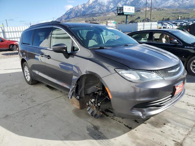 Photo 4 from auction – 2017 CHRYSLER PACIFICA T with VIN 2C4RC1DG9HR794655