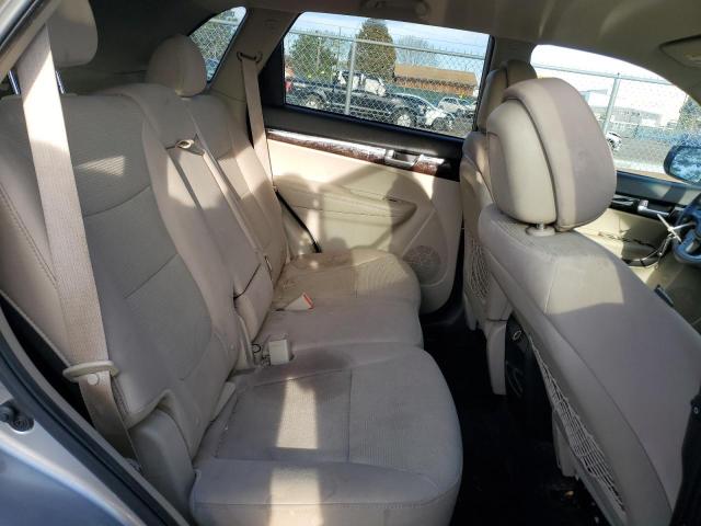 Photo 11 from auction – 2014 KIA SORENTO LX with VIN 5XYKTCA63EG487443